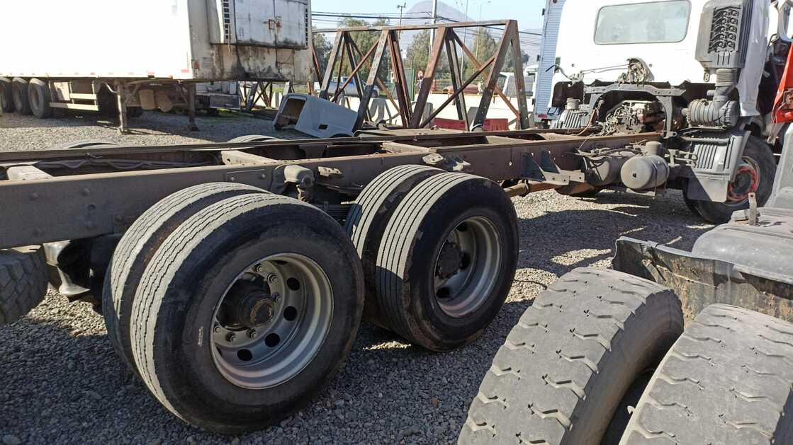  Hino GH 2005    EN DESARME